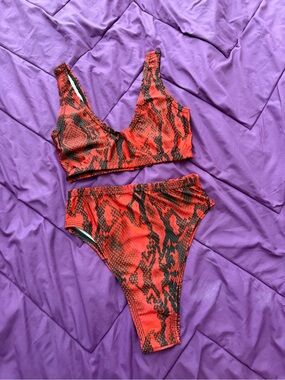Lime Blonde Snakeskin Rave Set
